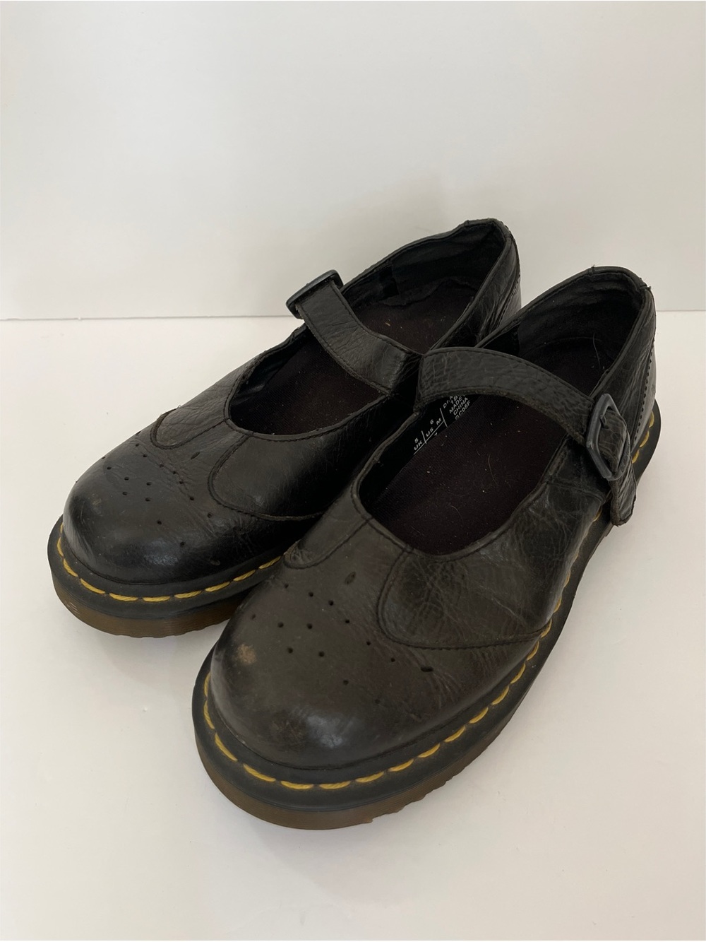 Doc Marten Black Leather Mary Jane’s Women’s Size 7